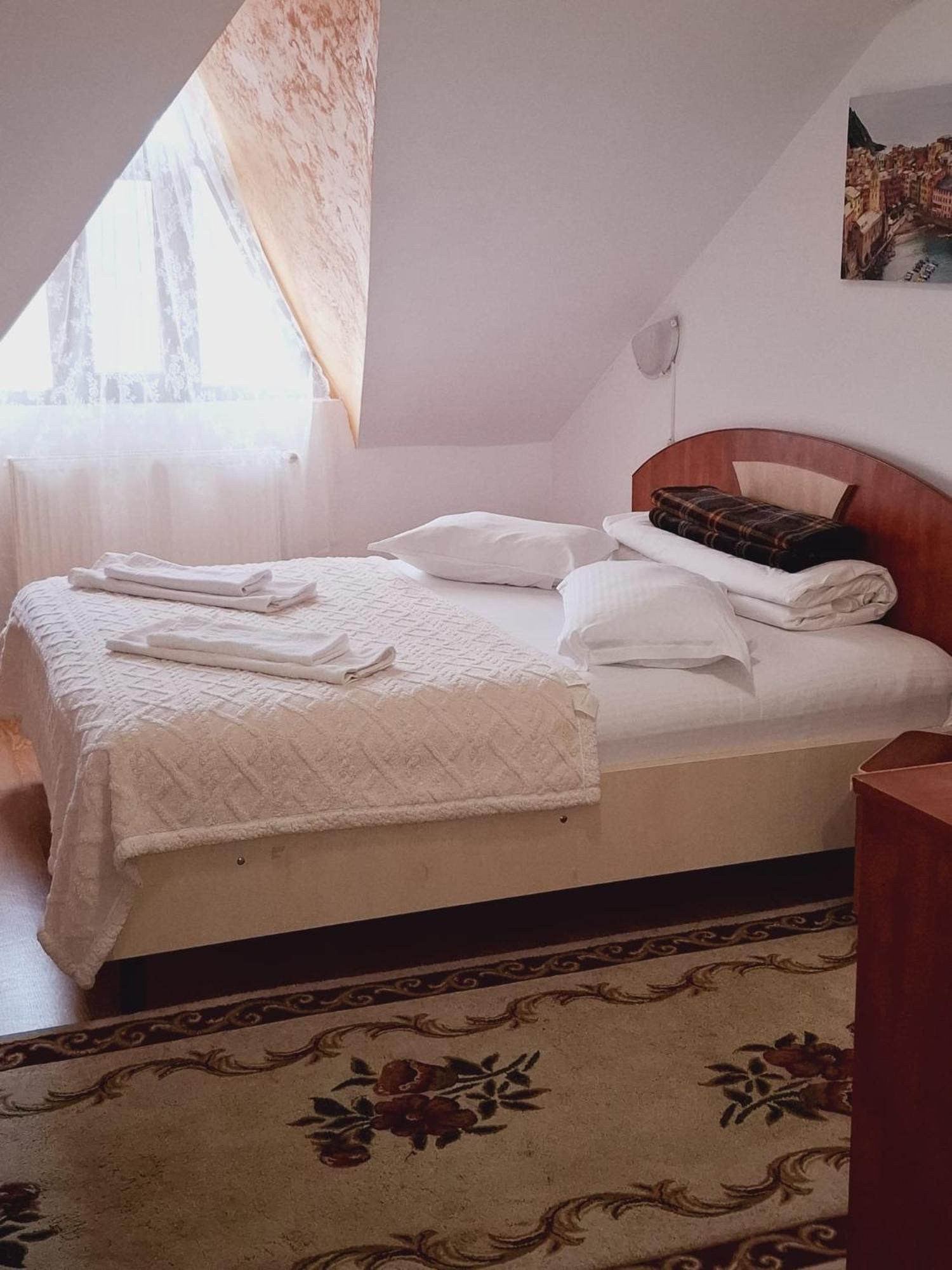 Casa Boiereasca Hotel Iasi Room photo